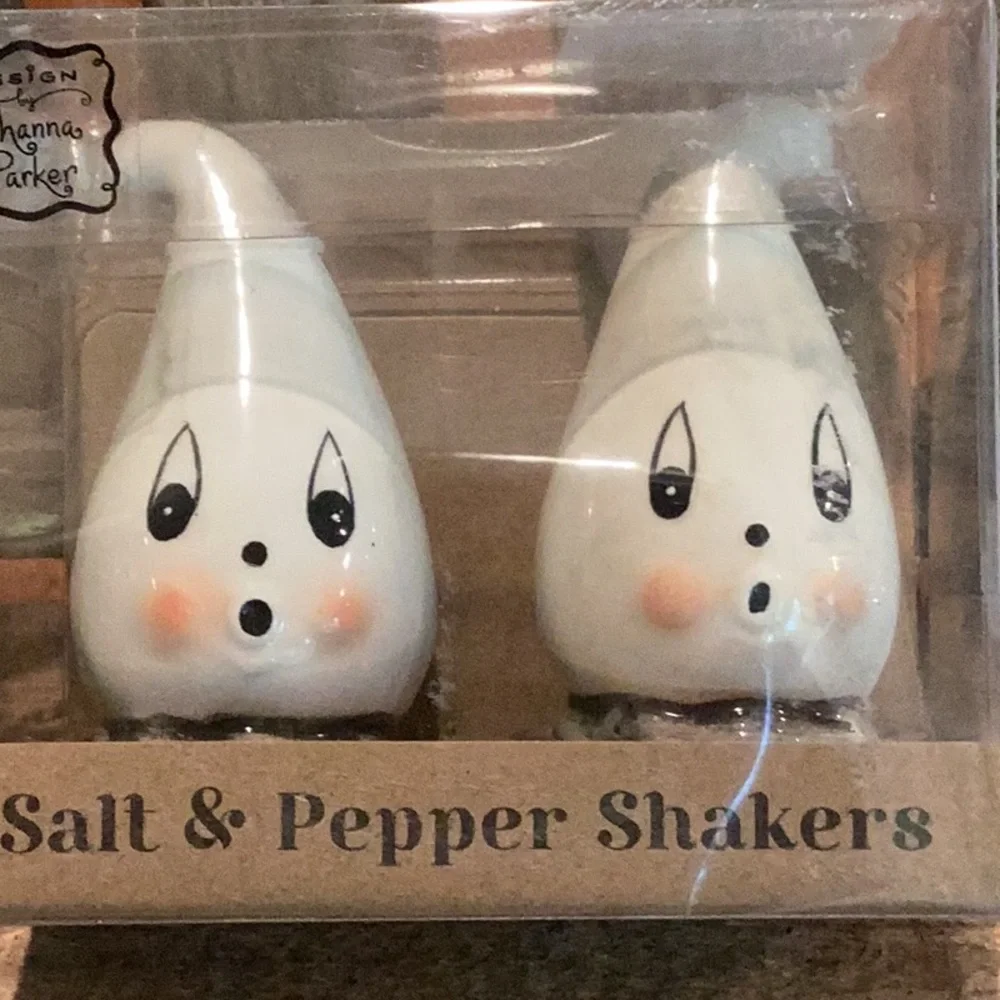 Johanna Parker Ghost Salt & Pepper Shaker Set